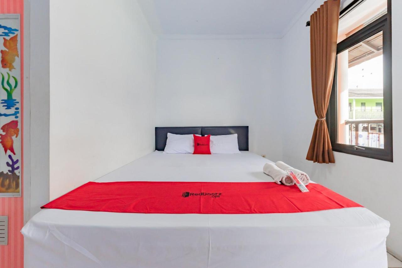 Reddoorz Resort Syariah @ Jaya Tirta Abadi Purwakarta Exterior photo