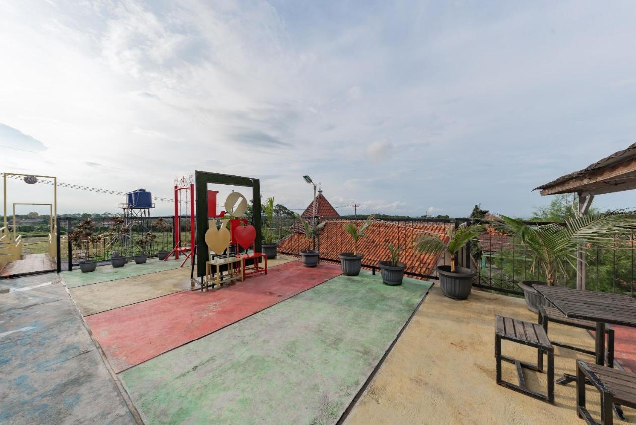 Reddoorz Resort Syariah @ Jaya Tirta Abadi Purwakarta Exterior photo