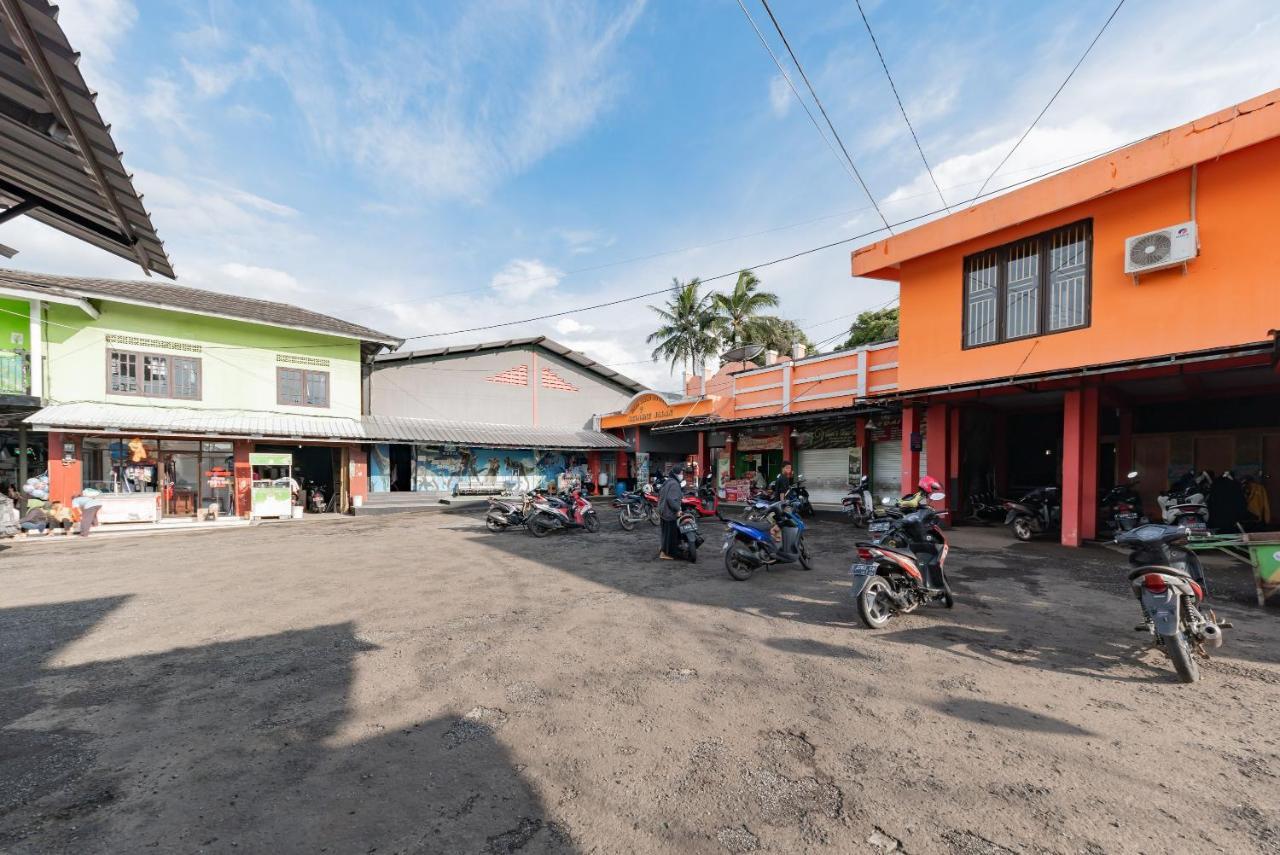 Reddoorz Resort Syariah @ Jaya Tirta Abadi Purwakarta Exterior photo