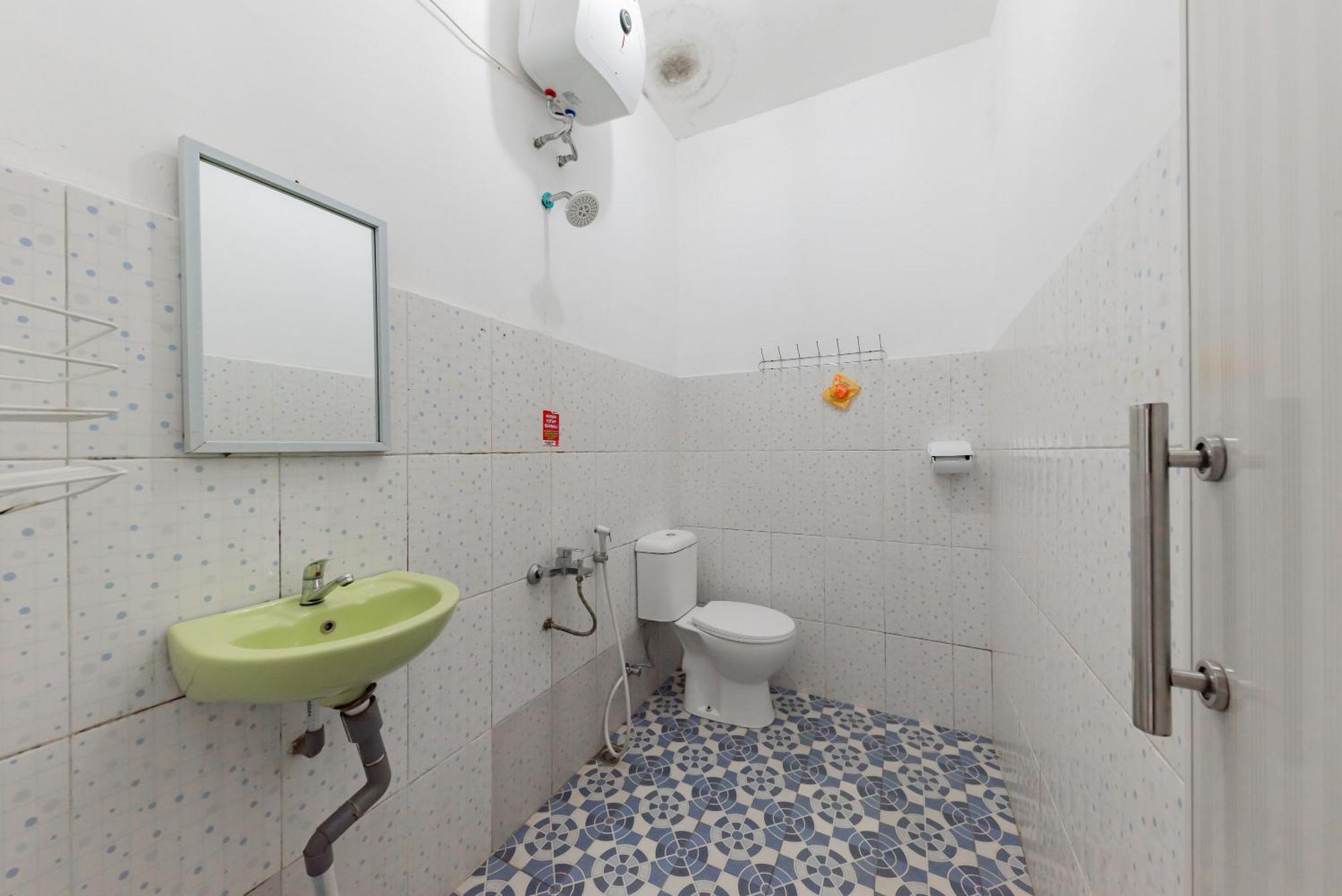 Reddoorz Resort Syariah @ Jaya Tirta Abadi Purwakarta Room photo